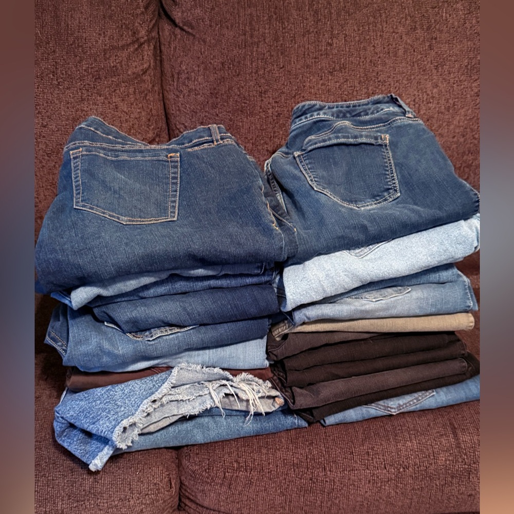 Torrid Jean lot of 23 jeans All 16 Tall